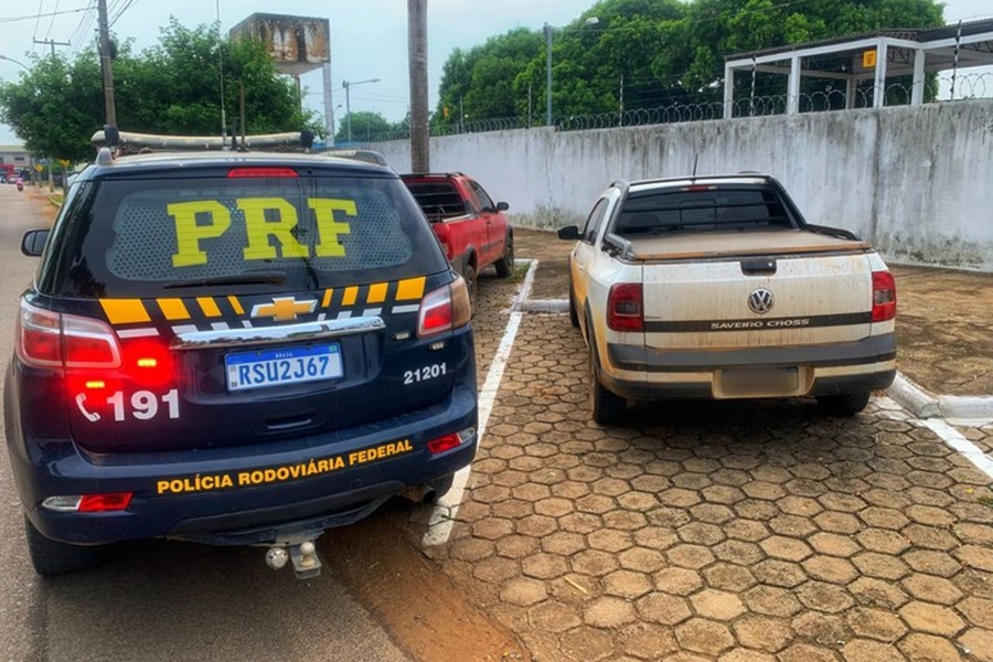 VEÍCULO APREENDIDO: Em Ariquemes, PRF recupera veículo com registro de roubo/furto