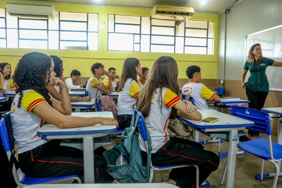 PROCESSO SELETIVO: Governo reforça regras para contratação temporária de profissionais da Educação