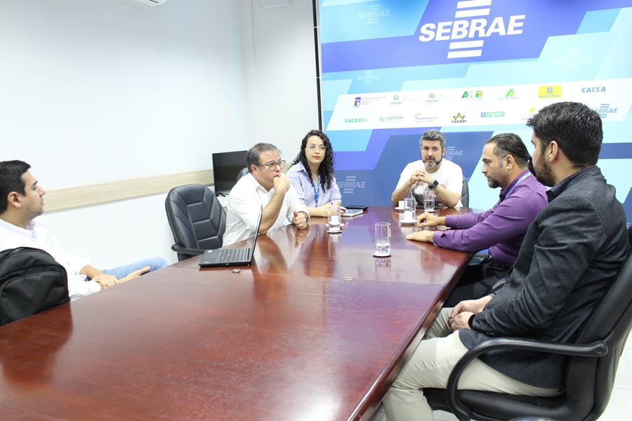 REUNIÃO: Sebrae e Caixa celebram parceria para fortalecer o PBQP-H em RO