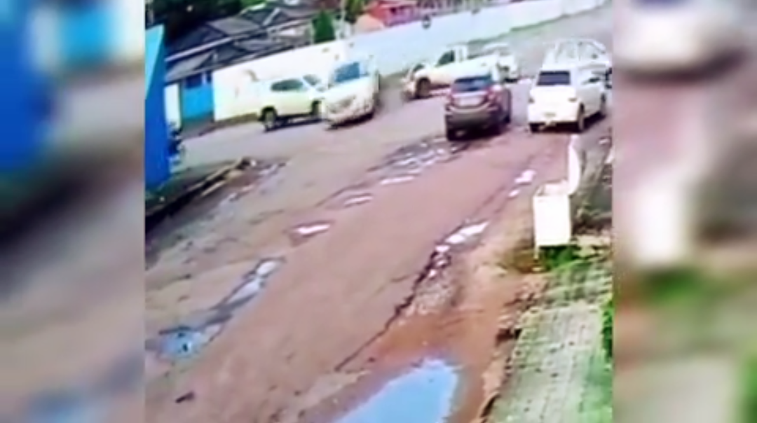 S10 ROUBADA Vídeo mostra criminoso causando grave acidente durante