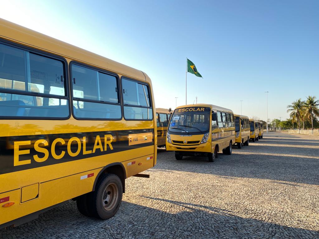 TRANSPORTE ESCOLAR: Paralisação de serviço para alunos completa nove dias em Ji-Paraná