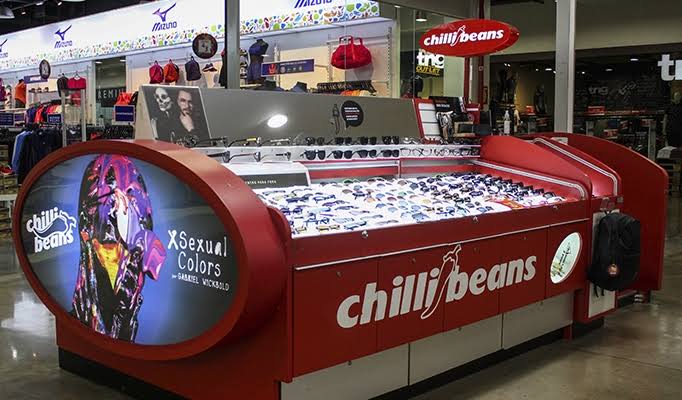 NO CENTRO: Homem é preso ao ser flagrado furtando óculos na loja Chilli Beans