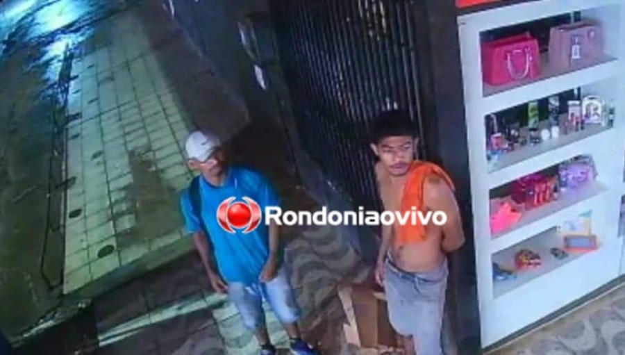 Assista V Deo Mostra Criminosos Furtando Rel Gios Em Loja