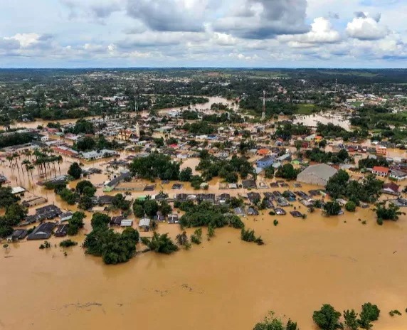 SOLIDARIEDADE: Sistema Fecomércio de RO lança campanha para ajudar o Acre em meio às enchentes