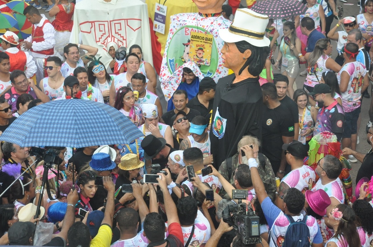 Contagem Regressiva Faltam Dois Meses Para O Desfile Da Banda Do Vai