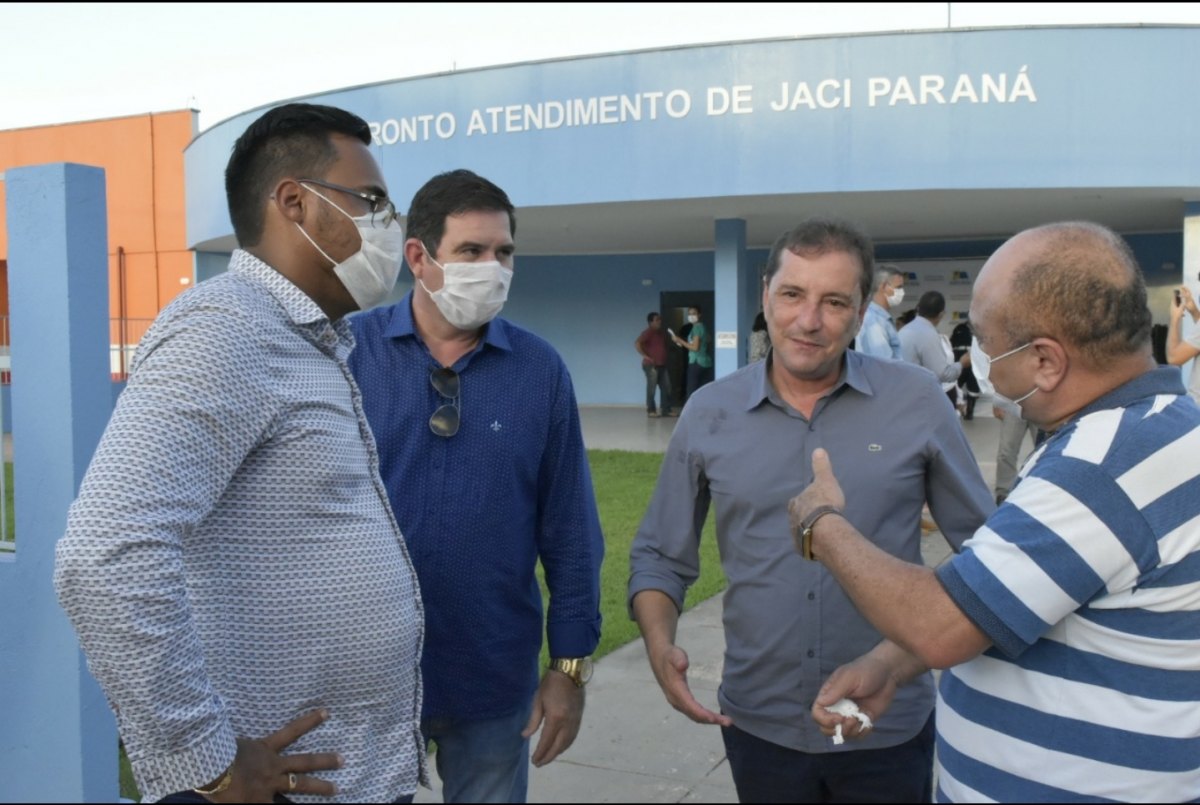VEREADOR: Da Silva entrega pedido de farmacêuticos a Prefeitura de Porto Velho