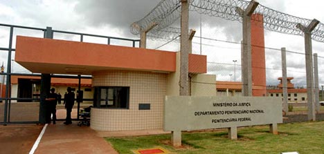NOVOS HÓSPEDES: Integrantes do PCC são transferidos para Presídio Federal de Rondônia