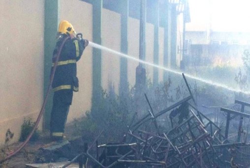 PÂNICO – Incêndio em escola assusta professores e alunos na capital