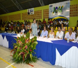 Ezequiel Junior participa da entrega de quadra poliesportiva em Machadinho