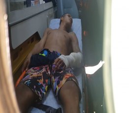 NA LESTE: Jovem é esfaqueado durante tentativa de roubo