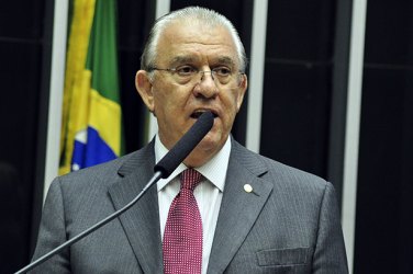 Moreira Mendes se despede das atividades parlamentares