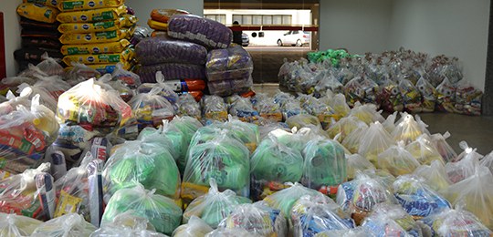 ACORDO: Ação por derrame de santinhos finda com doação de 15 toneladas de alimentos
