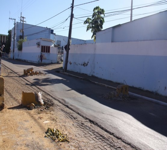 MPF recomenda que Semtran sinalize trecho da avenida Farquar