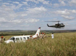 Avião com Angélica e Luciano Huck sofre acidente e faz pouso forçado