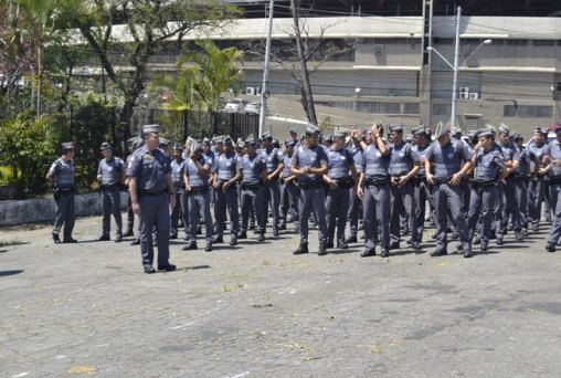 Pesquisas mostram avanço de suicídio entre policiais brasileiros