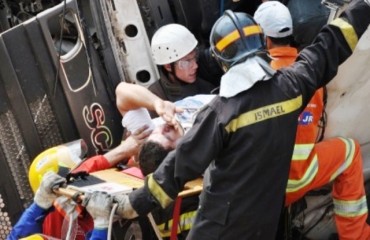 Caminhoneiro rondoniense  é resgatado com vida após acidente 