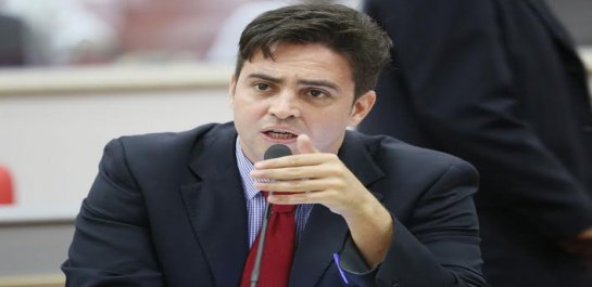 Léo Moraes apresenta requerimento para anular decreto do governo 