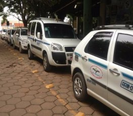 NESTA SEXTA: Taxistas de quatro estados protestam contra projeto do senador Gurgacz