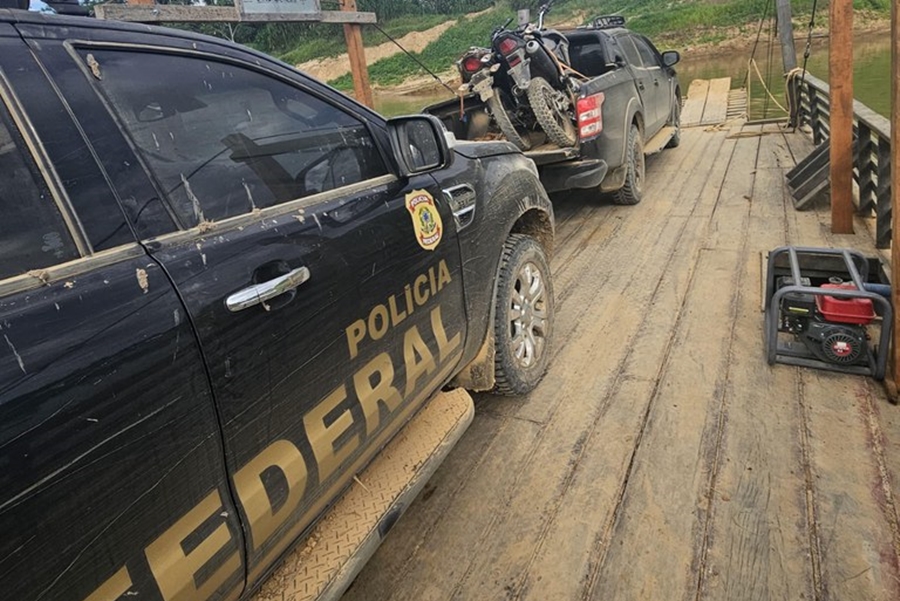 AÇÃO: PF prende homem por roubo de motocicleta no Acre