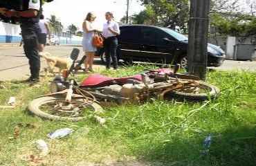 CENA DA CIDADE - Motociclista é atropelado em cruzamento do centro da capital - FOTOS