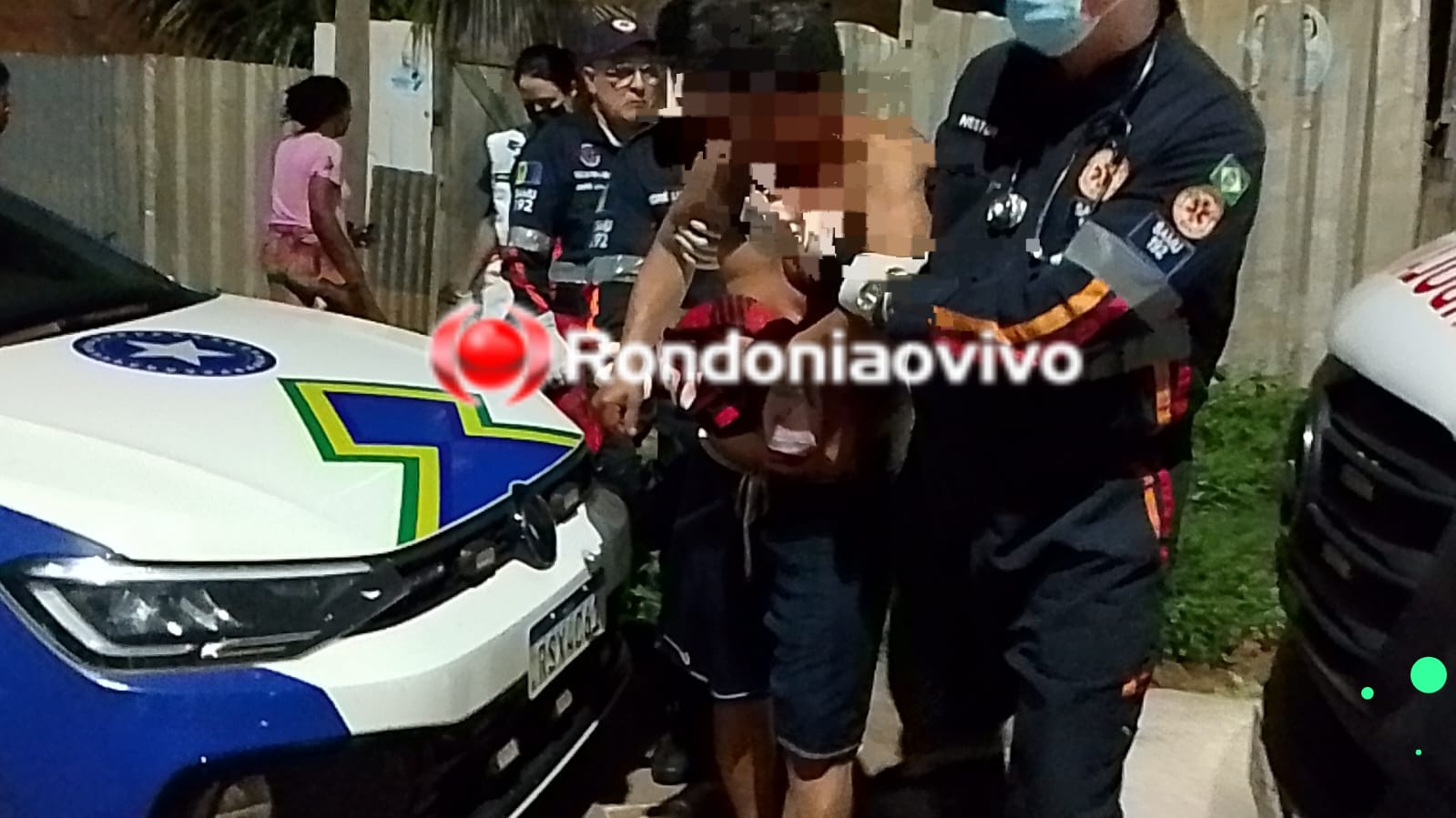 FERIDO NO TÓRAX: Homem é socorrido pelo SAMU após tropeçar enquanto bebia com a esposa 