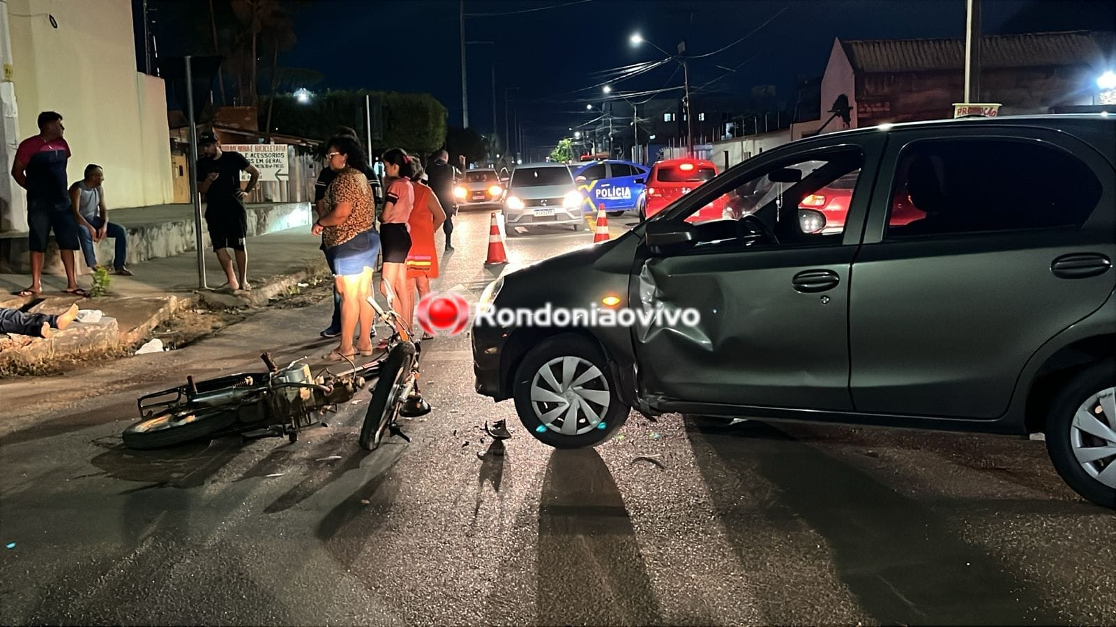 URGENTE: Motoqueiro de 16 anos sofre grave acidente na Avenida Alexandre Guimarães 