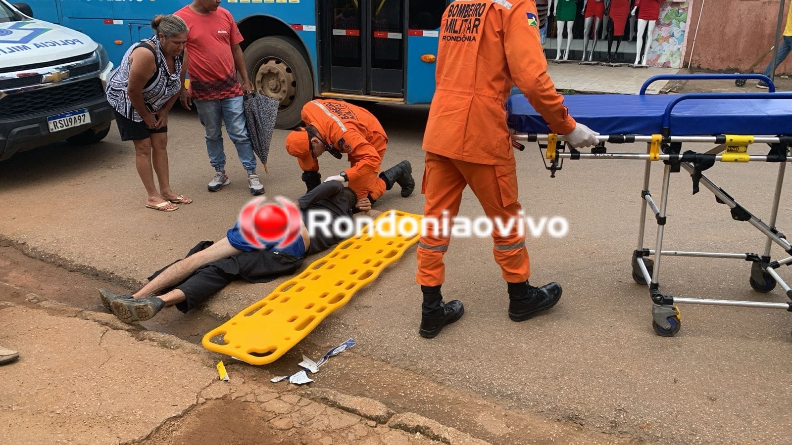 URGENTE: Moto aplicativo quebra a perna após grave acidente na zona Sul