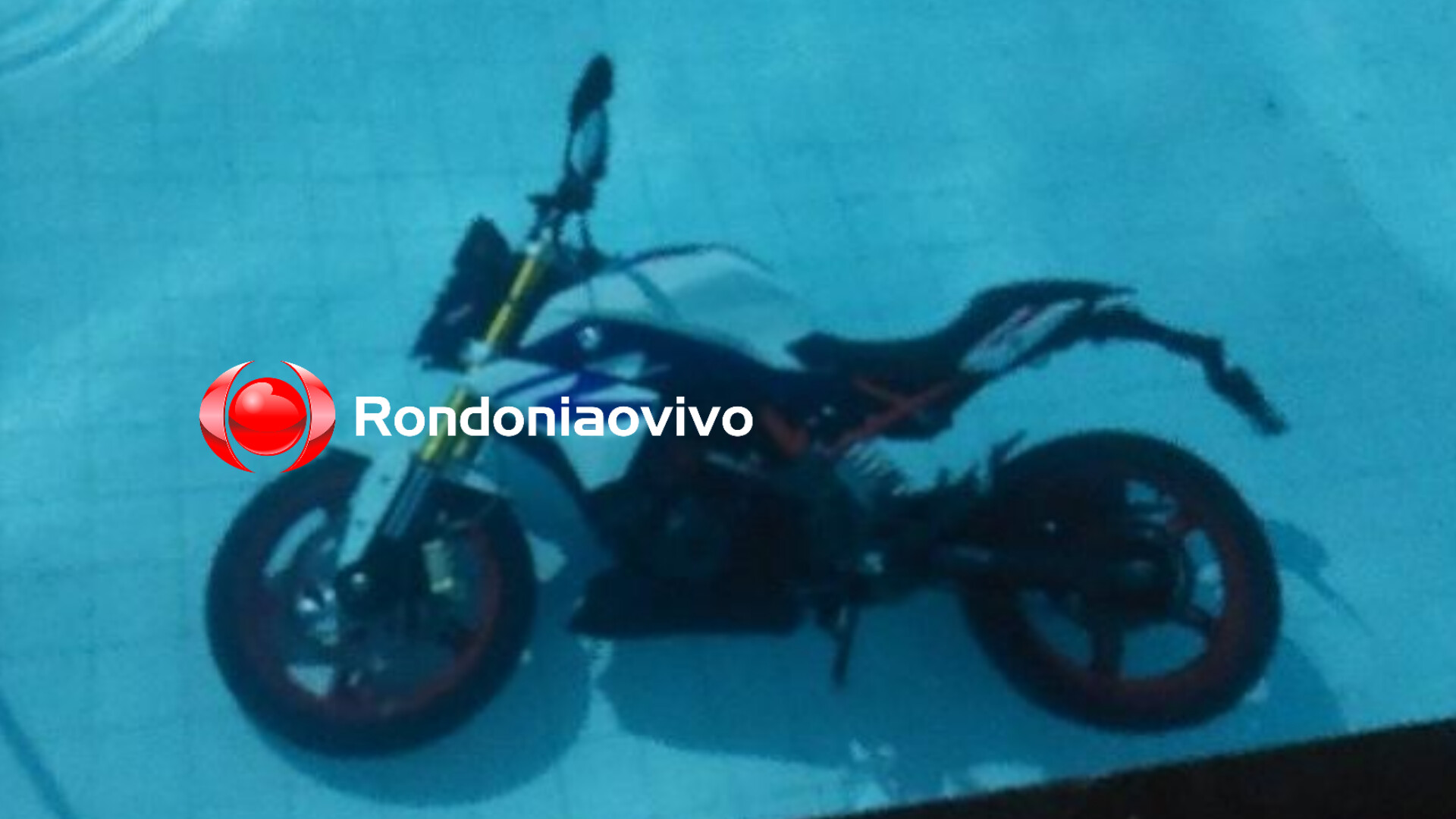 NA RECONCILIAÇÃO: PM prende homem que jogou mulher e moto BMW dentro de piscina 