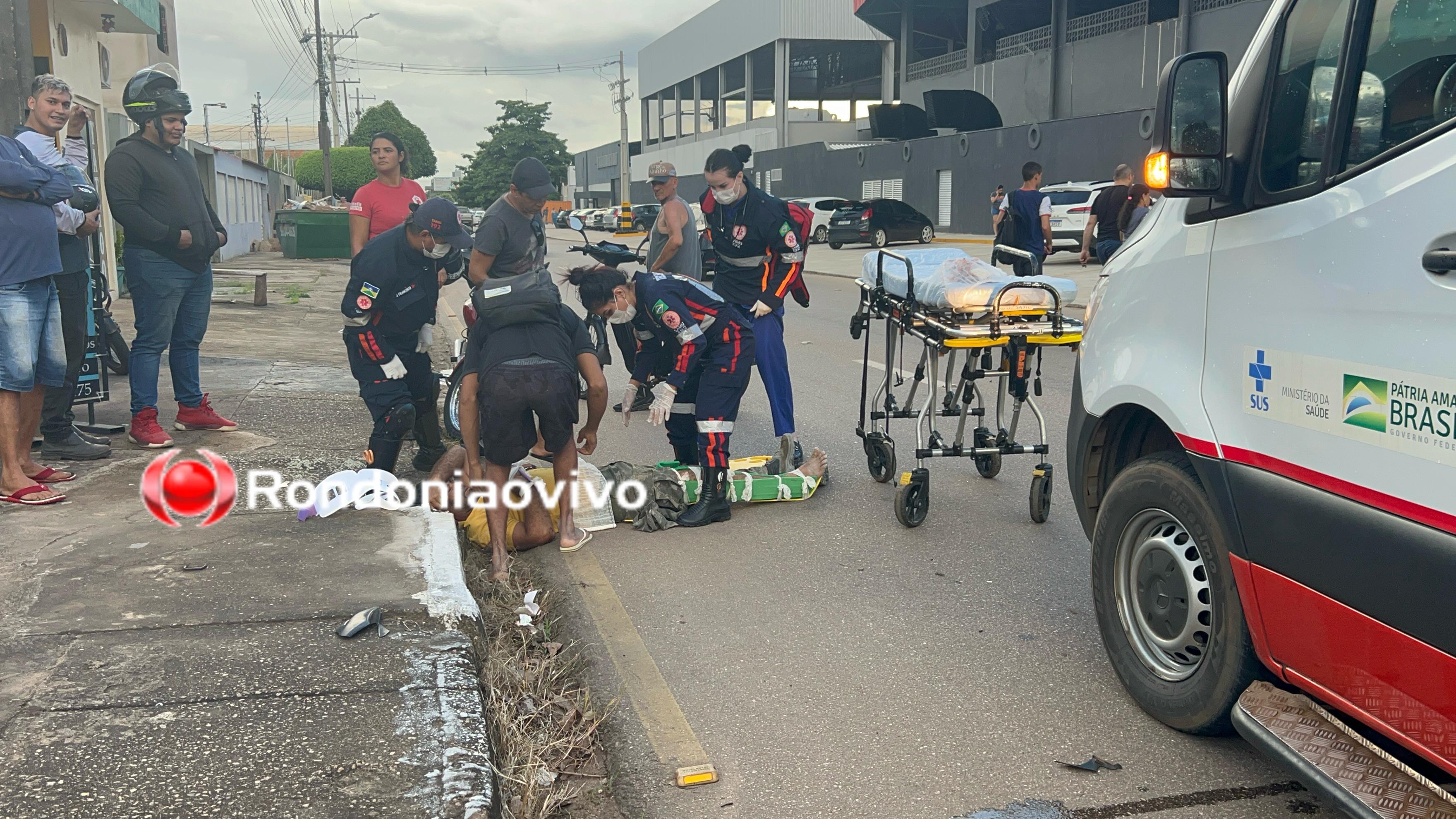 URGENTE: Motociclista quebra perna e braço após condutor de carro avançar preferencial