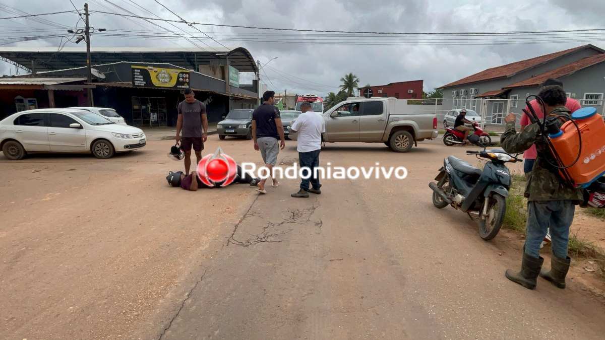 ASSISTA: Carro avança preferencial e deixa casal gravemente ferido