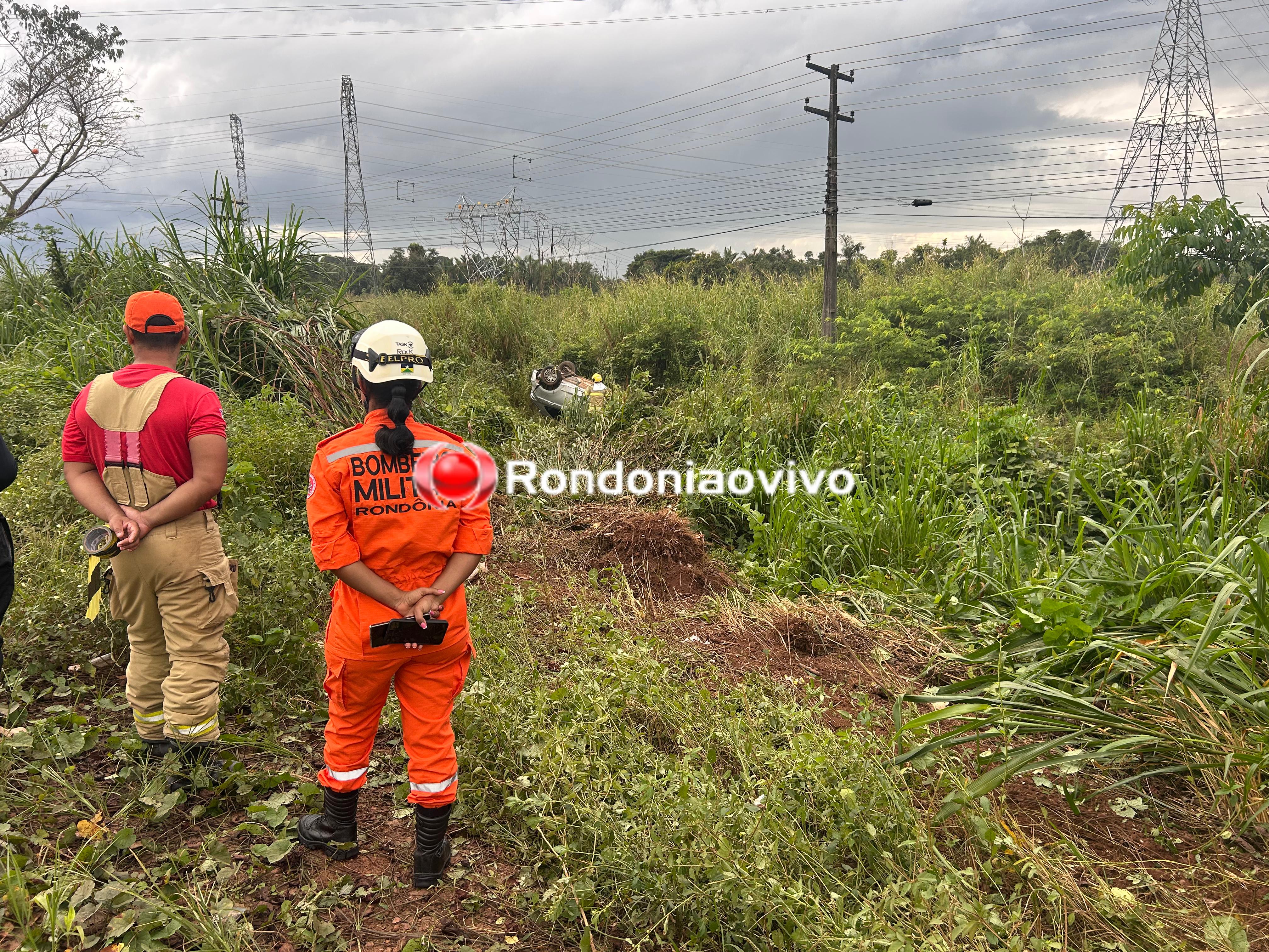 VÍDEO: Grave acidente com capotamento é registrado na BR-364; Carro caiu em ribanceira
