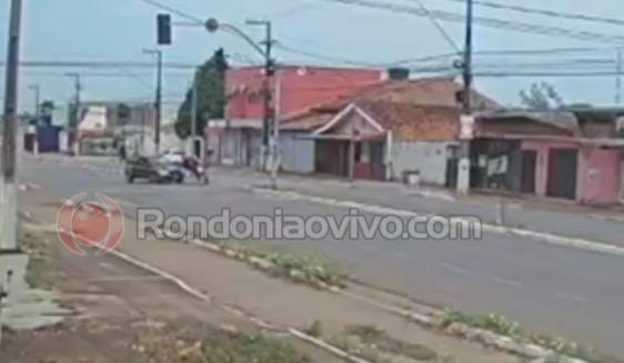 VÍDEO: Criança e casal sofrem ferimentos após motorista fazer conversão proibida 