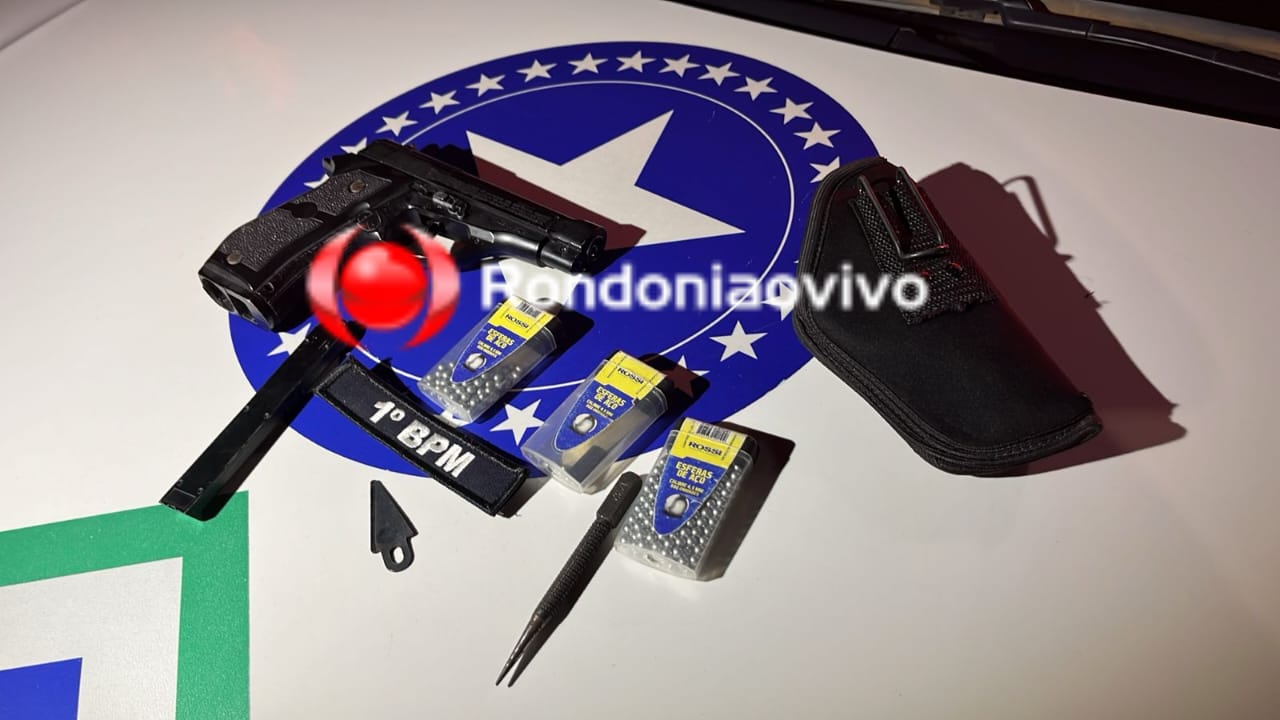 NA MOCHILA: Aluno leva arma do pai para escola e provoca pânico 