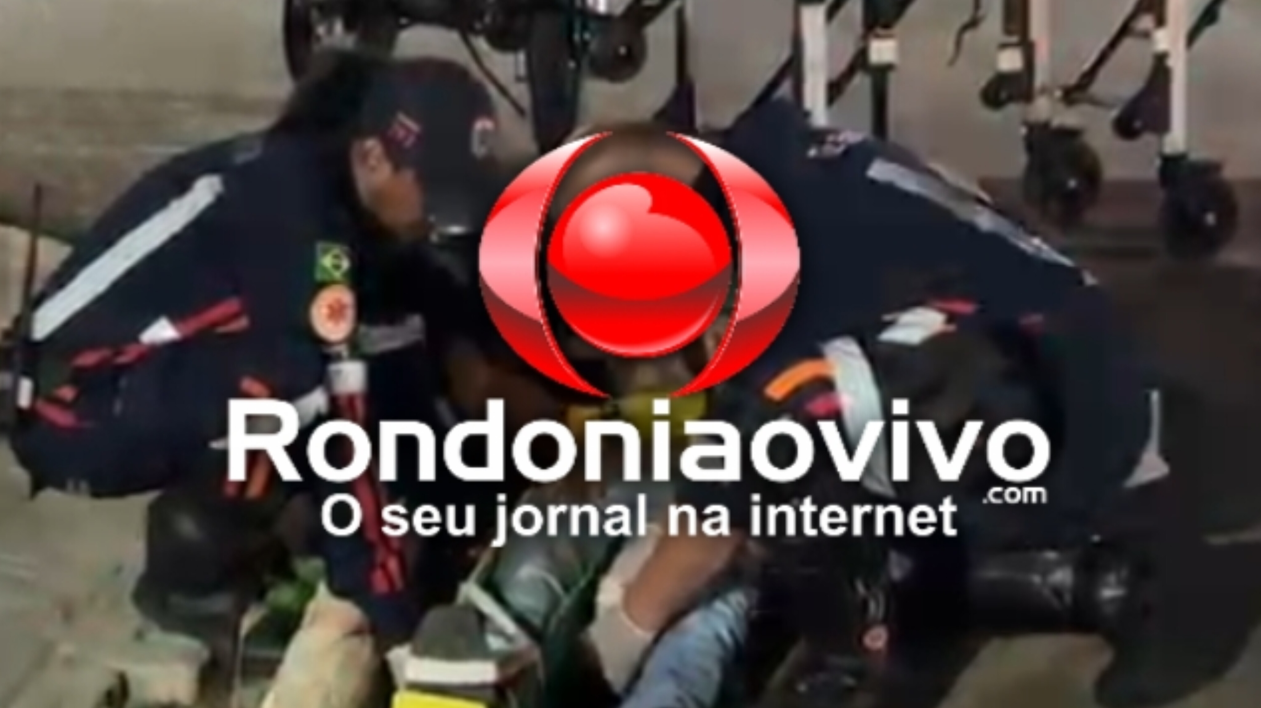VÍDEO: Motoboy de delivery quebra a perna em acidente na Mamoré