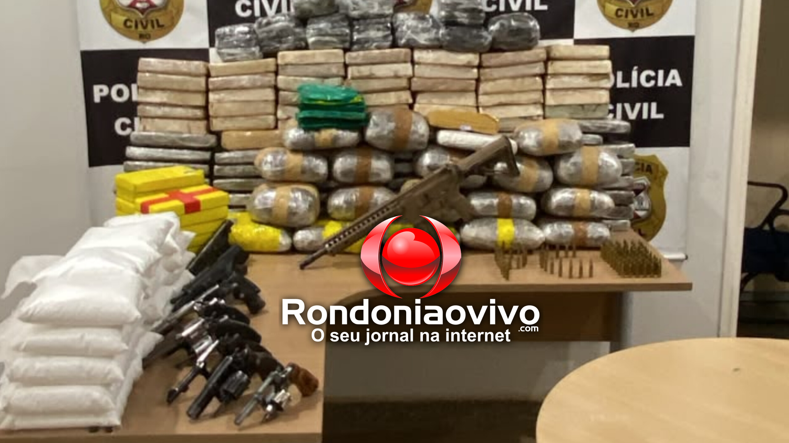 ARSENAL: Operação policial apreende 146 kg de drogas, fuzil e várias outras armas