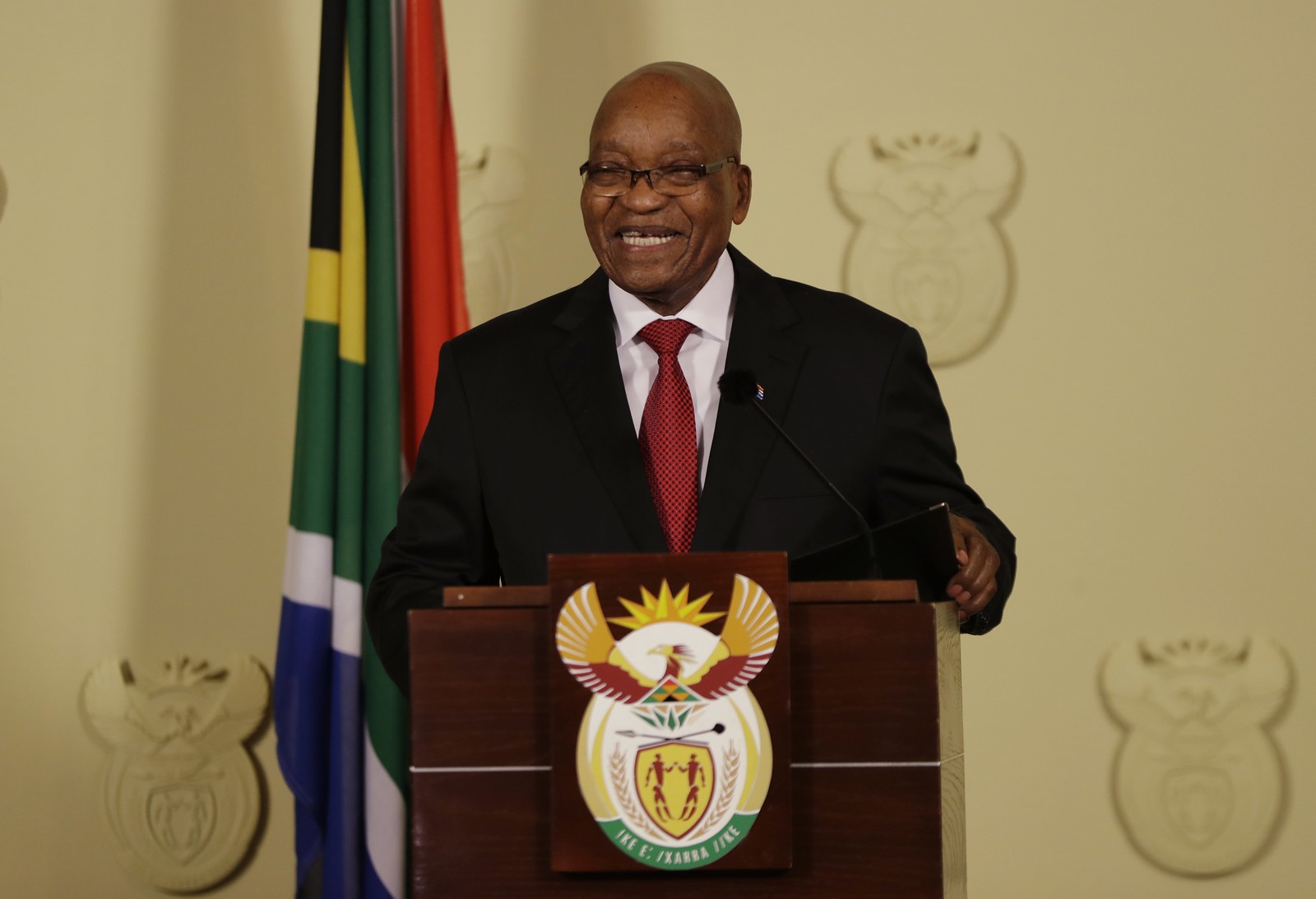 Jacob Zuma renuncia à presidência da África do Sul