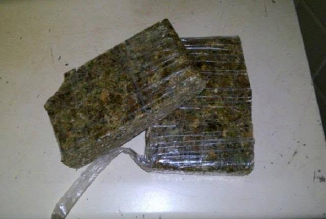 TRÁFICO: Estudantes de medicina são flagrados com dois quilos de maconha em Rondônia