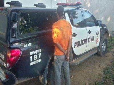 Polícia prende homem acusado de estuprar enteada 