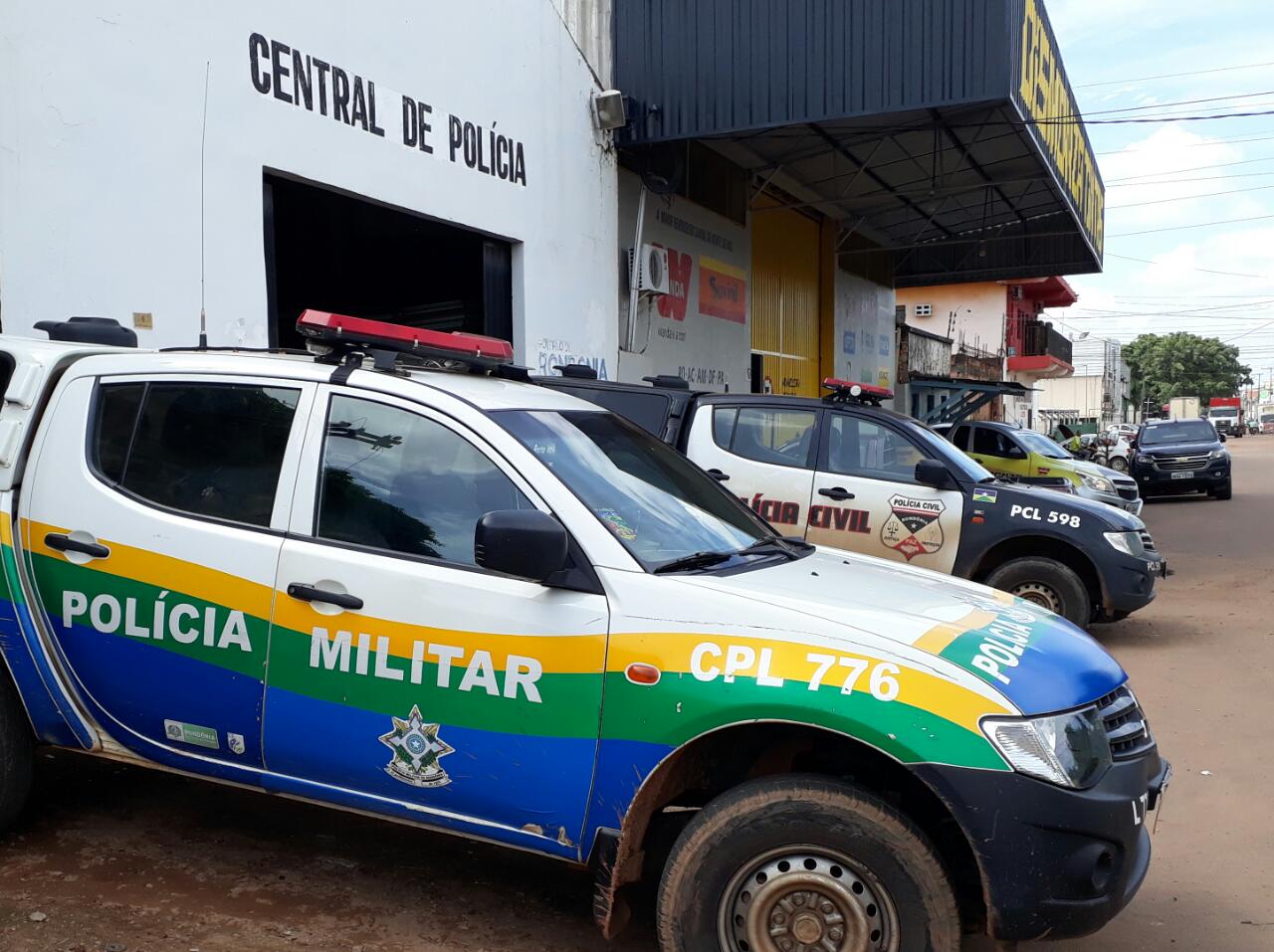 Homem invade hospital armado com canivete e tenta matar ex-mulher