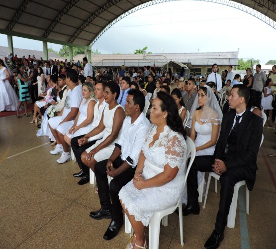 Projeto MP Itinerante encerra atividades com grande casamento comunitário