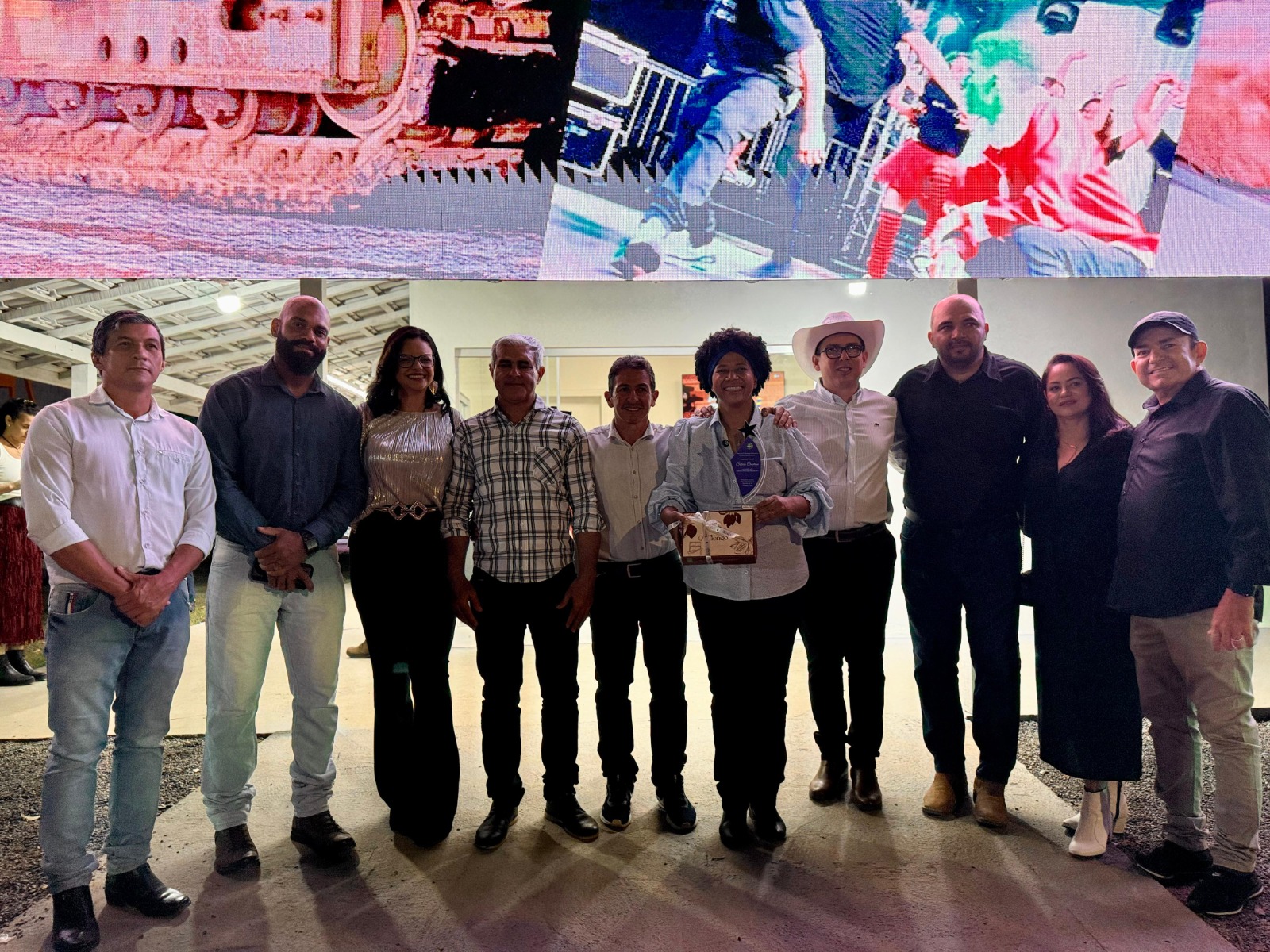 SÍLVIA CRISTINA: Deputada recebe o título de cidadã honorária de Jaru