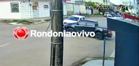 VÍDEO: Grave acidente envolvendo veículo oficial é registrado na Duque de Caxias