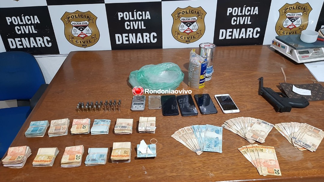 FLAGRANTE: Denarc prende homem com R$ 30 mil, arma e munições em residência