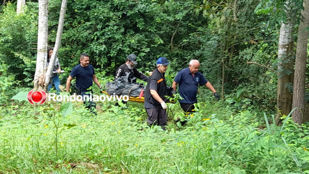 AMARRADO: Homem é encontrado morto em córrego na região Central