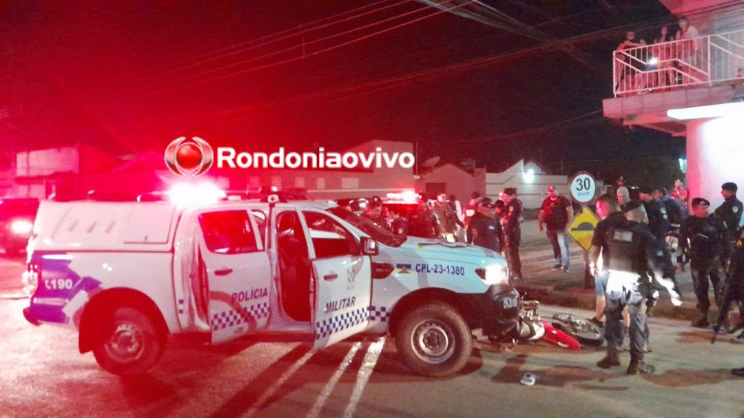 ALUCINADA: Intensa perseguição policial acaba com dupla presa após colisão com viatura