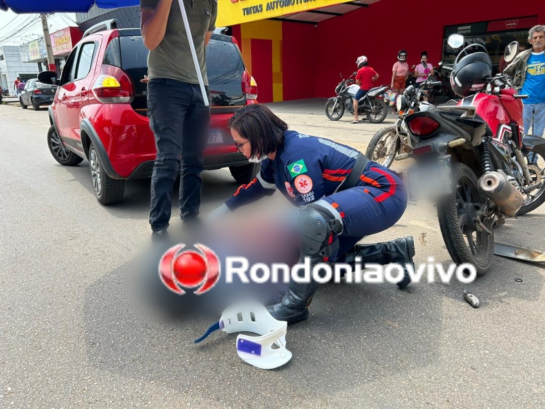 DOIS FERIDOS: Motociclista colide contra carro e é atropelado por outra moto