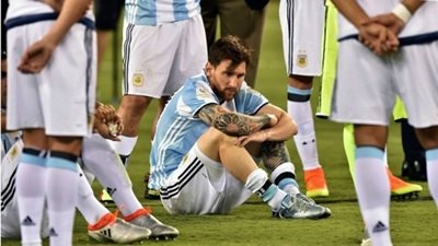 ACABOU - Após eliminação Messi anuncia que não joga mais