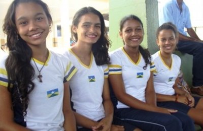 Governo de Rondônia inaugura refeitórios em duas escolas