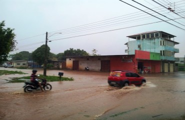 CENA DA CIDADE – Bairro Nova Porto Velho sucumbe à chuva – Fotos