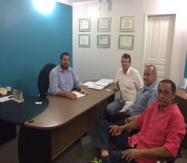 Jean Oliveira firma pareceria com recebe lideranças